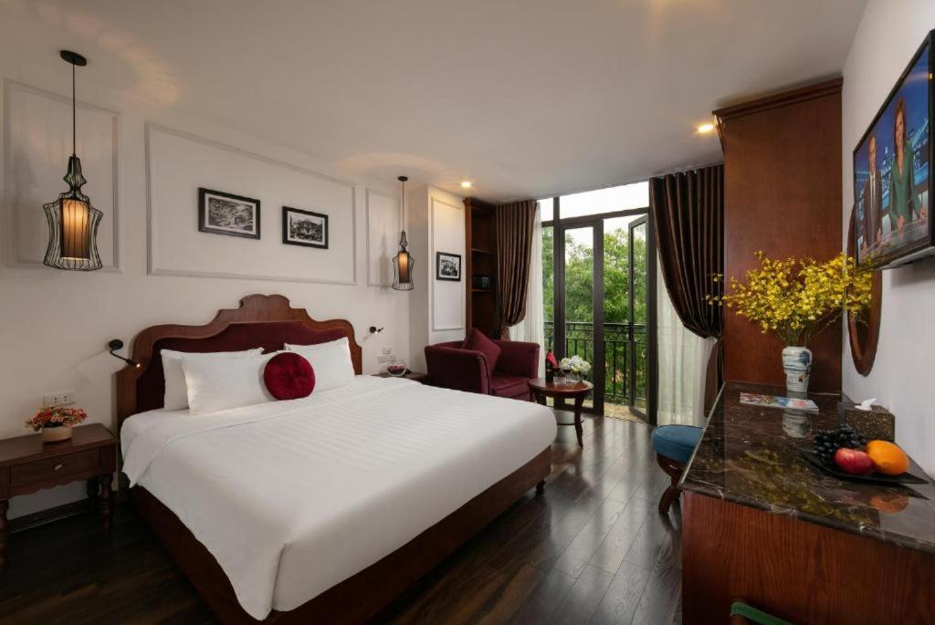 Hotel Vision 41 Phu Doan - By Bay Luxury